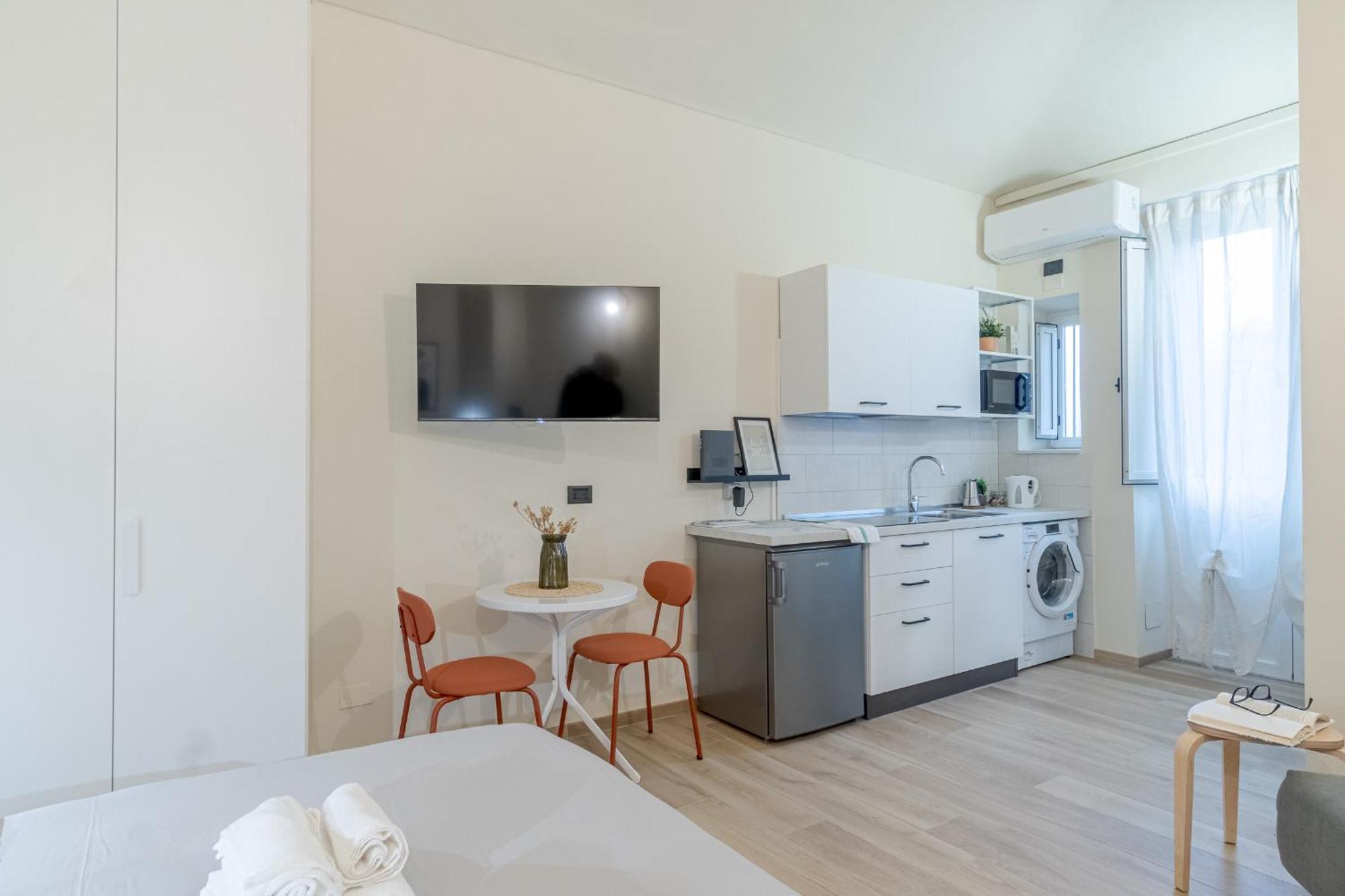 Porta Susa Lovely Mini Studio تورينو المظهر الخارجي الصورة